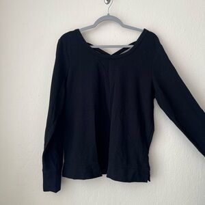 Cozy black sweatshirt